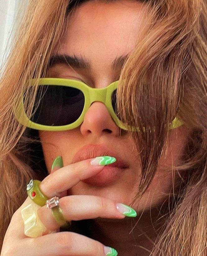 عینک آفتابی Billie Eilish