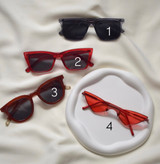 مجموعه عینک های آفتابی قرمز وارداتی♥️